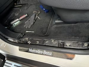 ベンツ Benz GLS X167 バッテリー 交換 費用 値段 価格 位置 場所